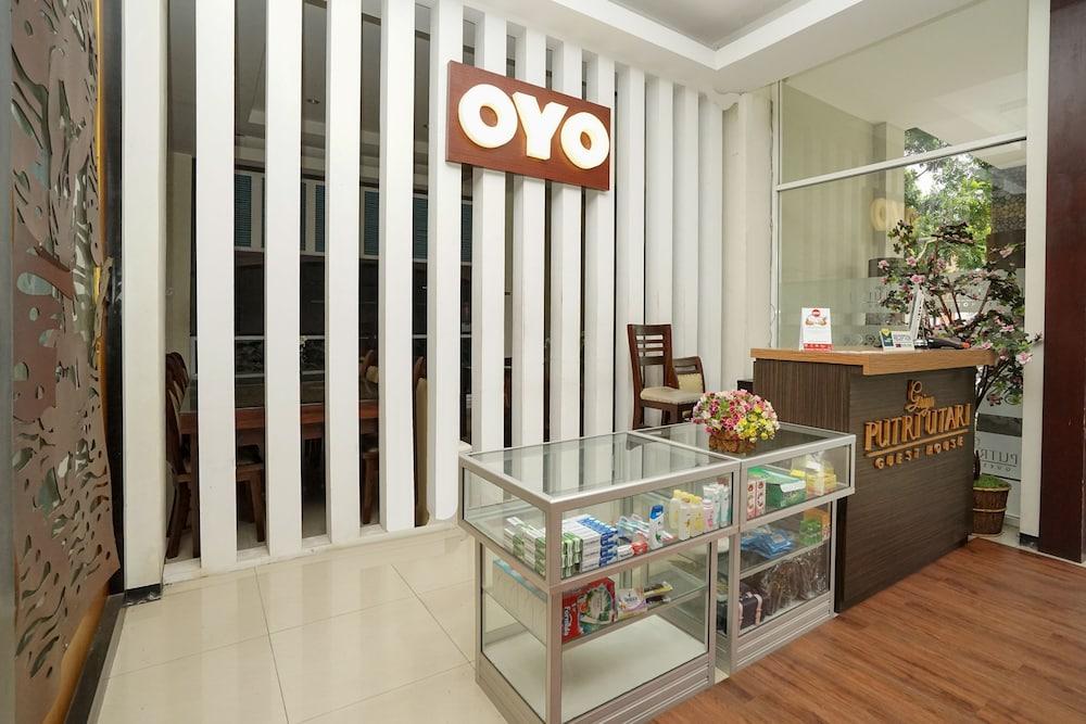 Oyo 282 Putri Utari Residence Μαλάνγκ Εξωτερικό φωτογραφία