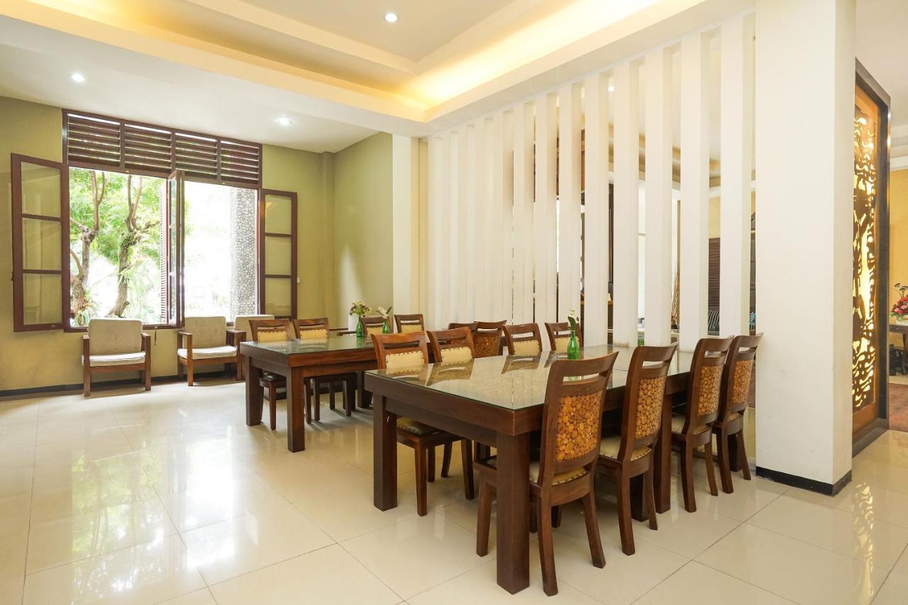 Oyo 282 Putri Utari Residence Μαλάνγκ Εξωτερικό φωτογραφία