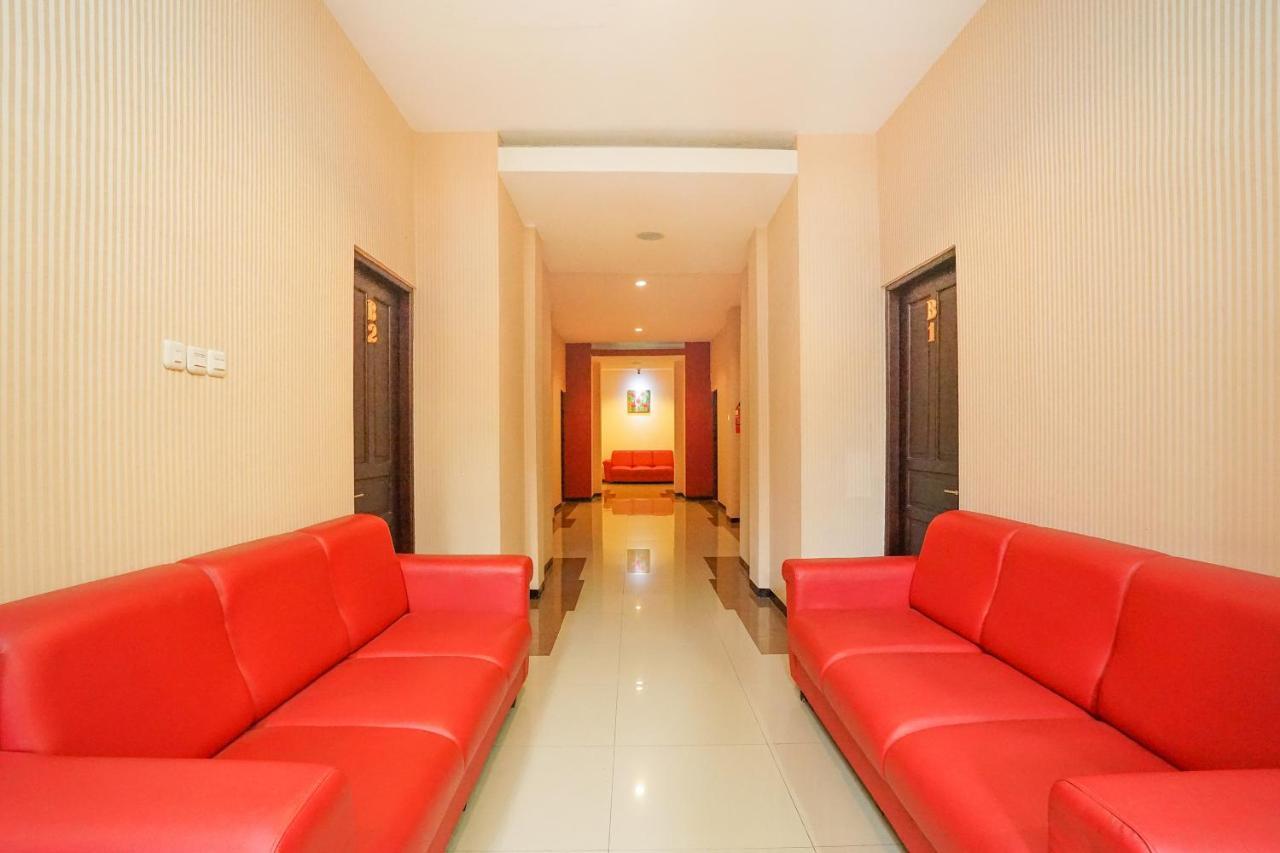 Oyo 282 Putri Utari Residence Μαλάνγκ Εξωτερικό φωτογραφία