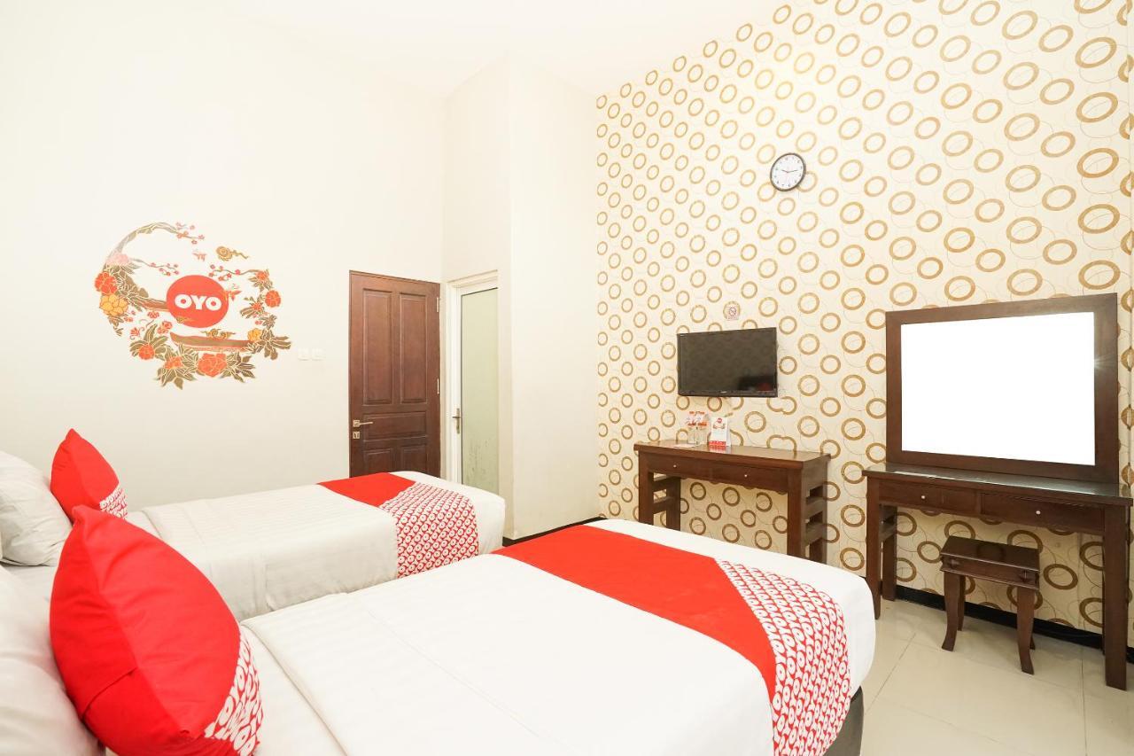 Oyo 282 Putri Utari Residence Μαλάνγκ Εξωτερικό φωτογραφία